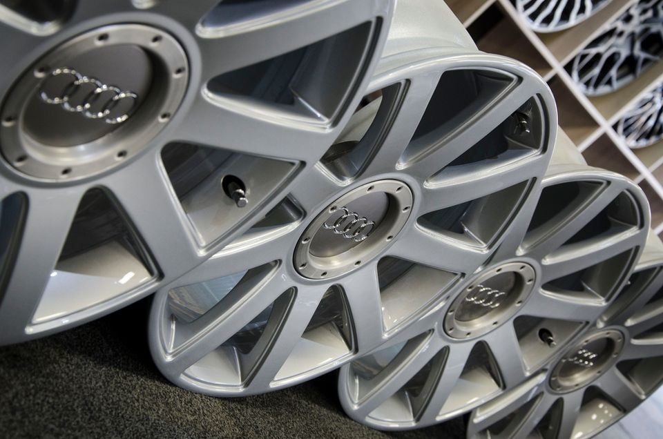 Refurbished* Genuine 18" Audi A4 B7 S-Line Alloy Wheels 5x112 4E0601025AB