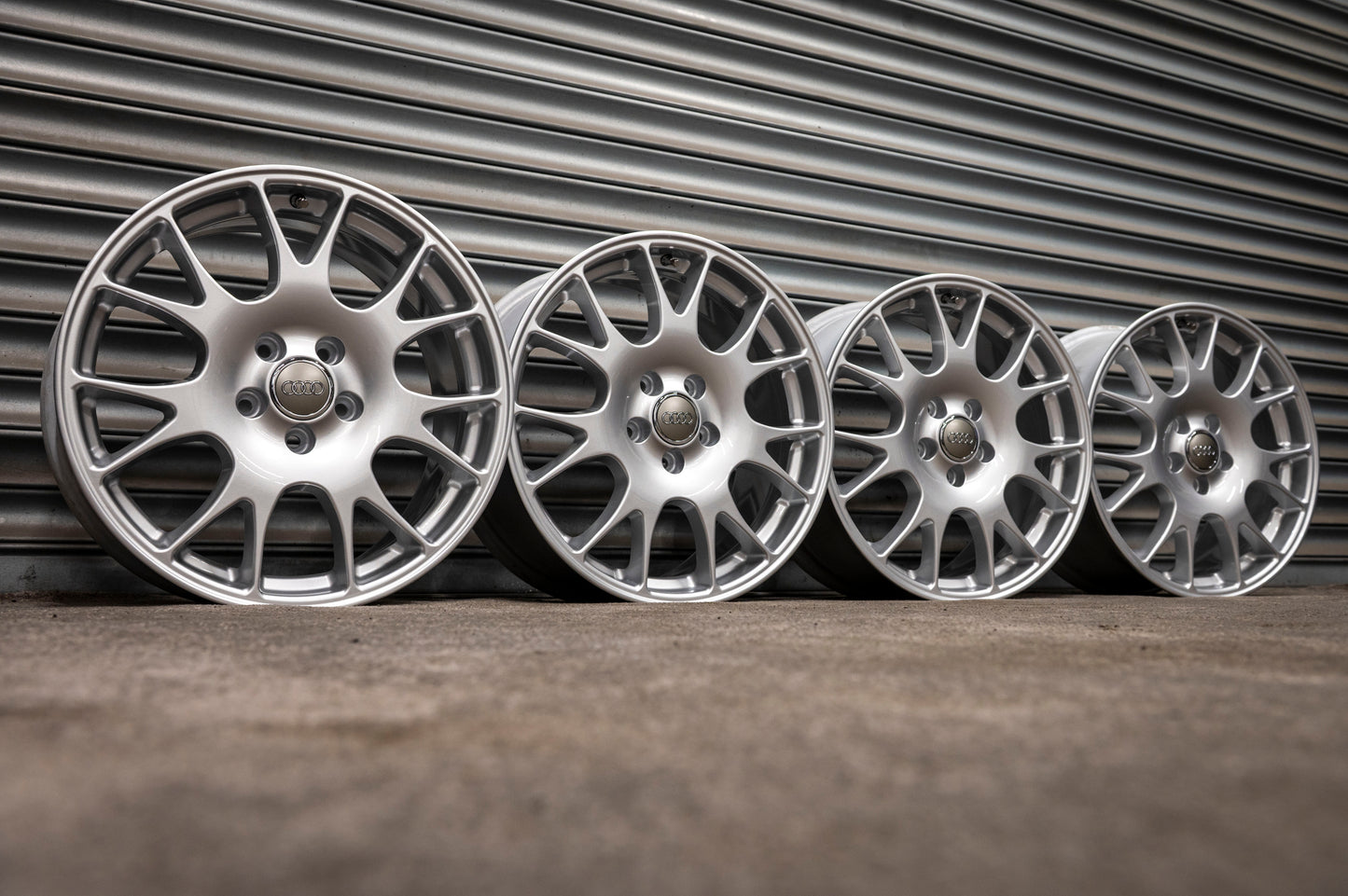 *Refurbished* Genuine 18" Audi A3 BBS CH Alloy Wheels 5x112 8P0601025R - Autosthetic