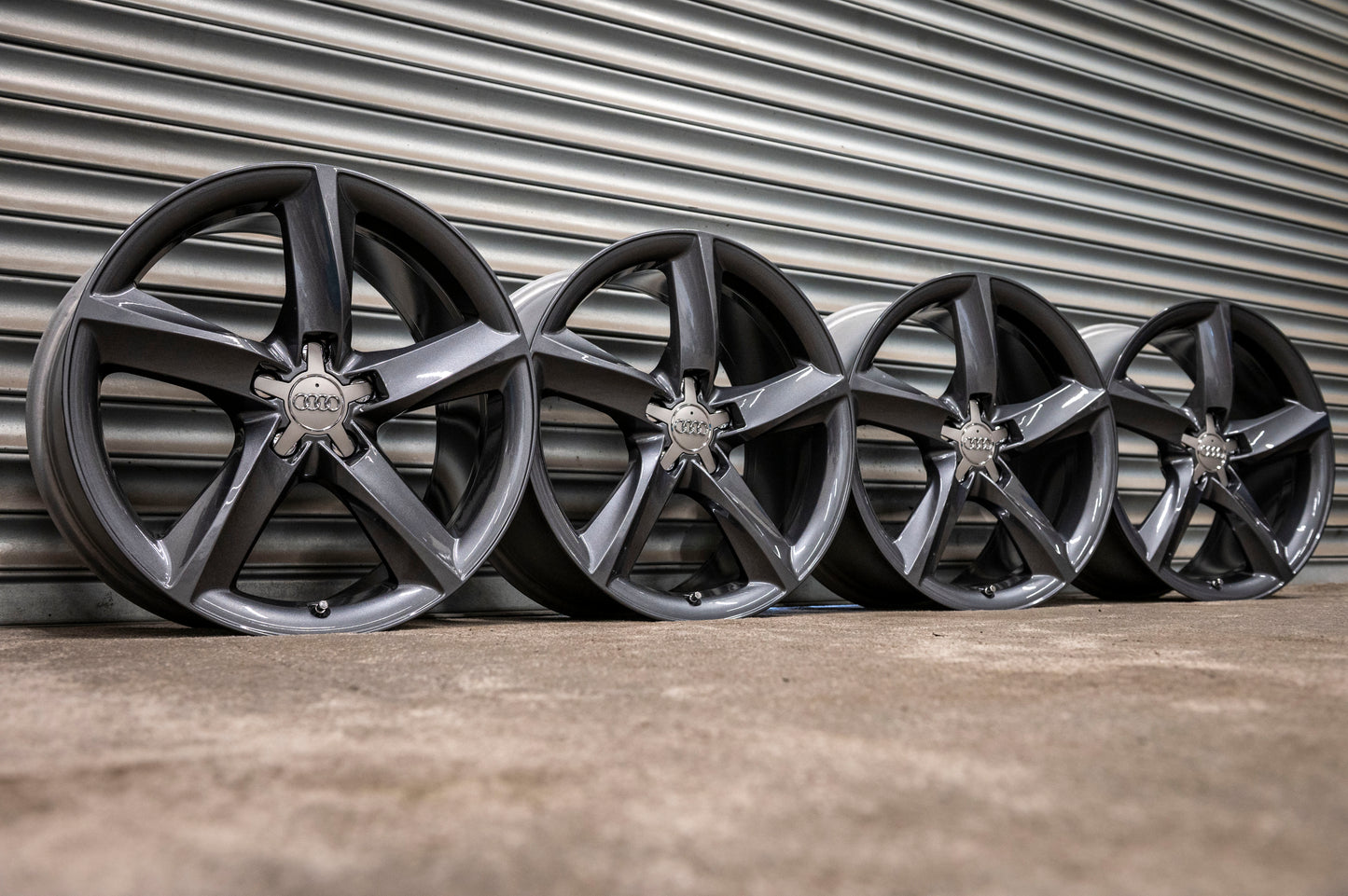 *Refurbished* Genuine 19" Audi A8 Quattro Alloy Wheels 5x112 4E0601025BA