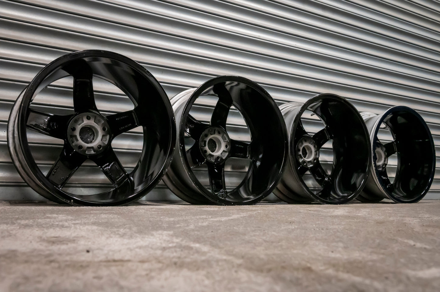 *Refurbished* Genuine 18" Audi A4 B8 S-Line Alloy Wheels 5x112 8K0601025CD - Autosthetic
