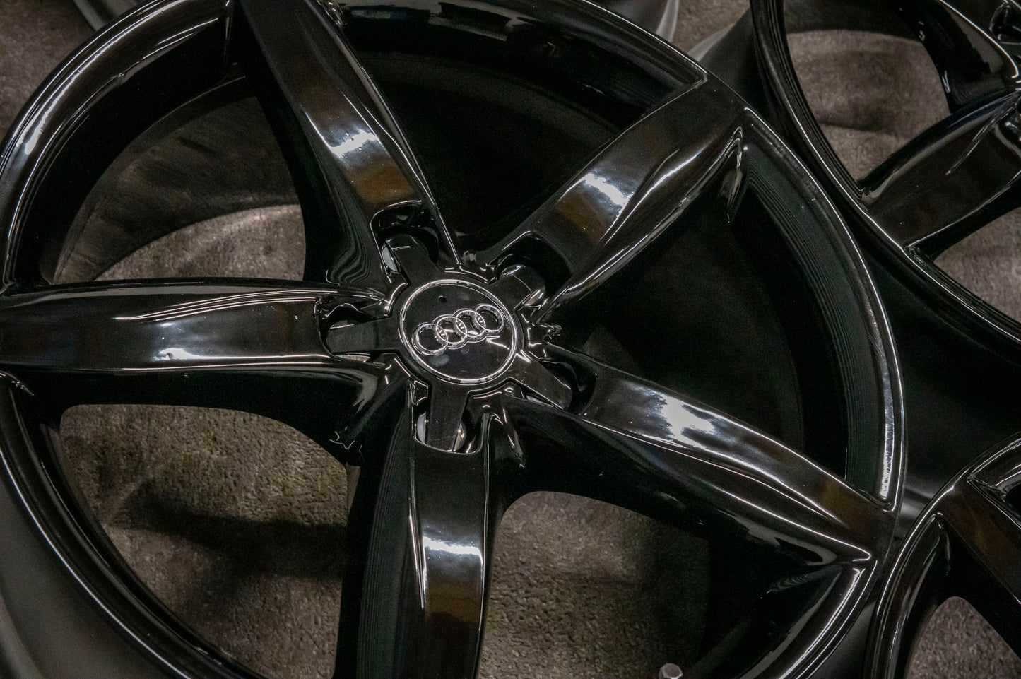 *Refurbished* Genuine 18" Audi A4 B8 S-Line Alloy Wheels 5x112 8K0601025CD - Autosthetic