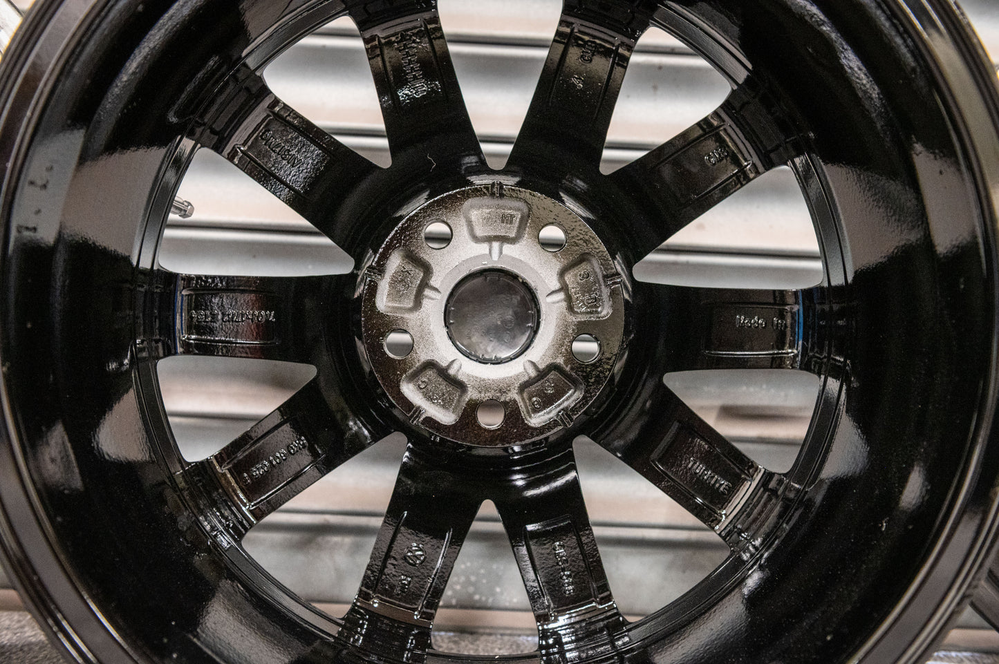 *Refurbished* Genuine 17" VW Golf Mk6 GT 'Porto' Alloy Wheels 5x112 5K0601025F - Autosthetic