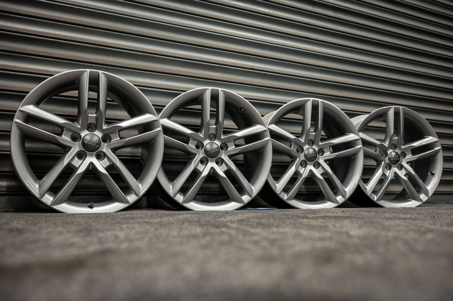 *Refurbished* Genuine 17" Audi A1 Alloy Wheels 5x100 8X0601025K - Autosthetic