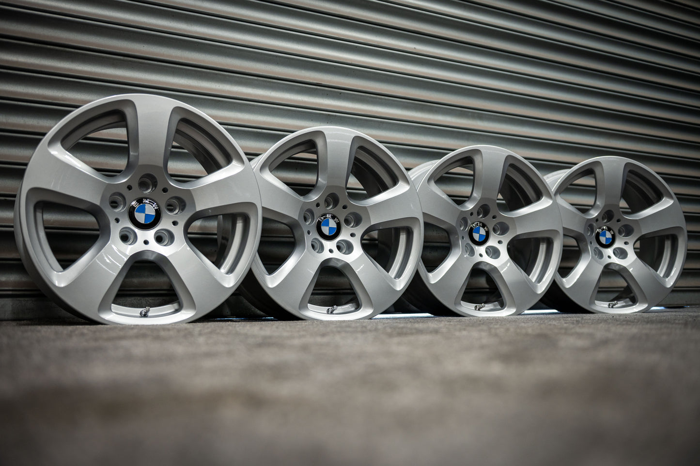 *Refurbished* Genuine 17" BMW 5 Series 243M Alloy Wheels 5x120 6777346 - Autosthetic