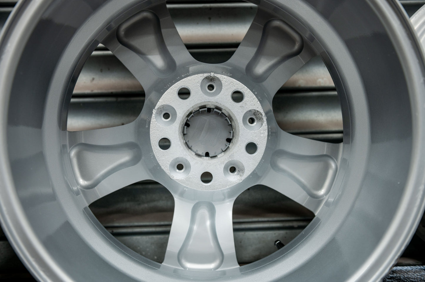 *Refurbished* Genuine 17" BMW 5 Series 243M Alloy Wheels 5x120 6777346 - Autosthetic