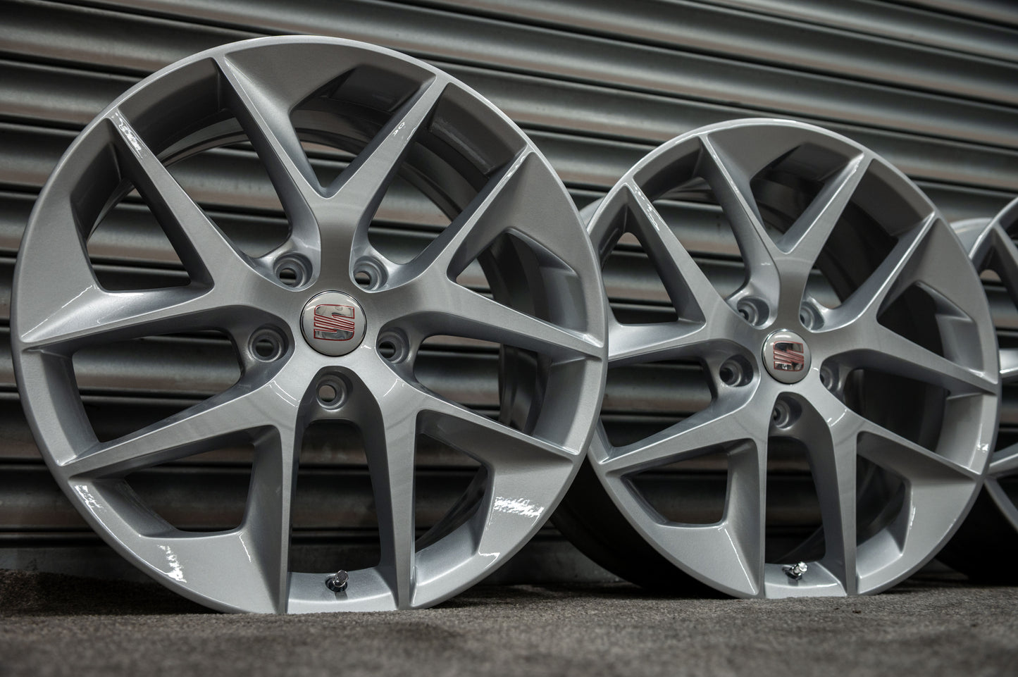 Genuine 18" Seat Leon Mk3 Alloy Wheels 5x112 5F0601025F