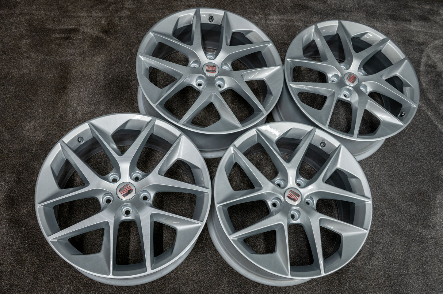Genuine 18" Seat Leon Mk3 Alloy Wheels 5x112 5F0601025F