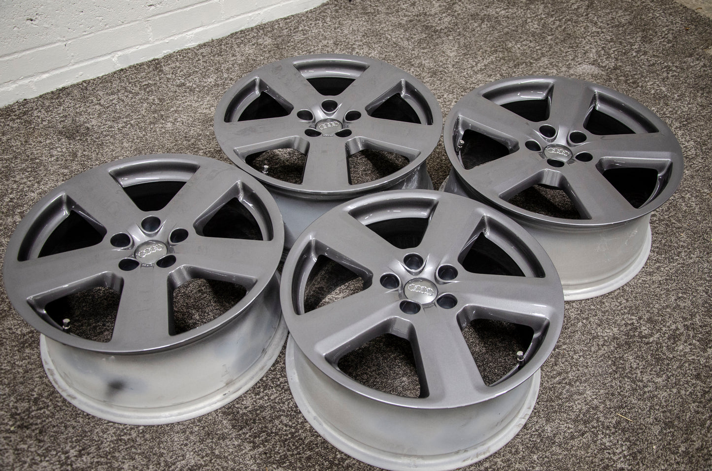 *Refurbished* Genuine 18" Audi A3 S-Line 'RS6 Style' Alloy Wheels 5x112 - Autosthetic