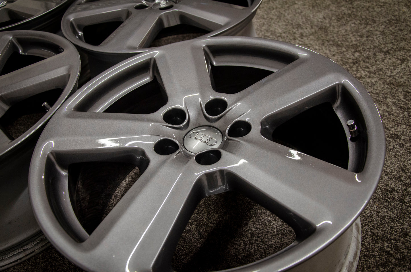 *Refurbished* Genuine 18" Audi A3 S-Line 'RS6 Style' Alloy Wheels 5x112 - Autosthetic