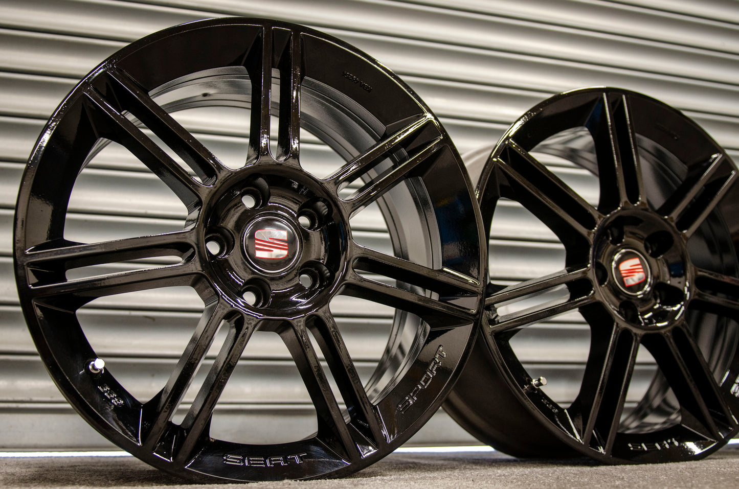 *Refurbished* Genuine 18" Seat Leon FR Iberia Alloy Wheels 5x112 1P0601025N - Autosthetic