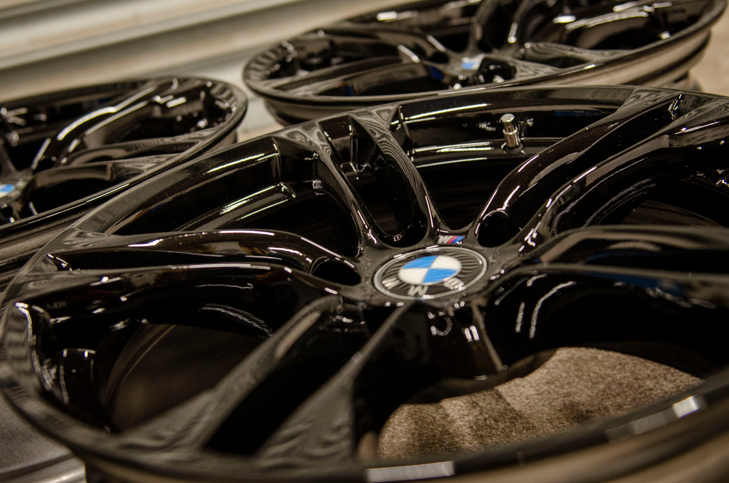 *Refurbished* Genuine 18 BMW 5 Series M-Sport 613M Staggered Alloy Wheels - Autosthetic