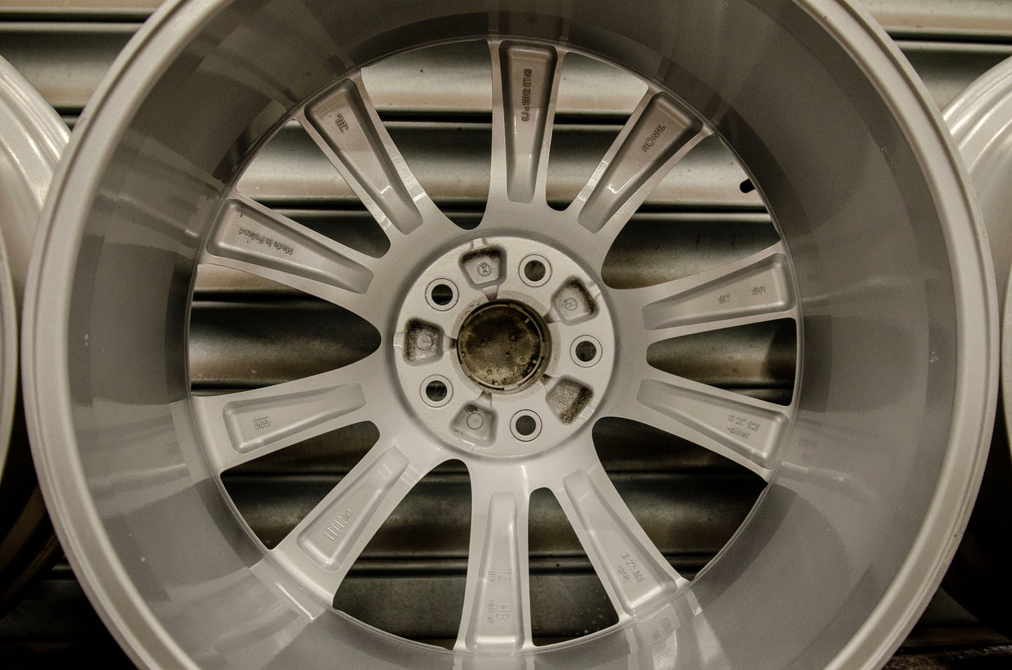 *Refurbished* Genuine 19" Vauxhall Astra VXR Alloy Wheels 5x110 - Autosthetic