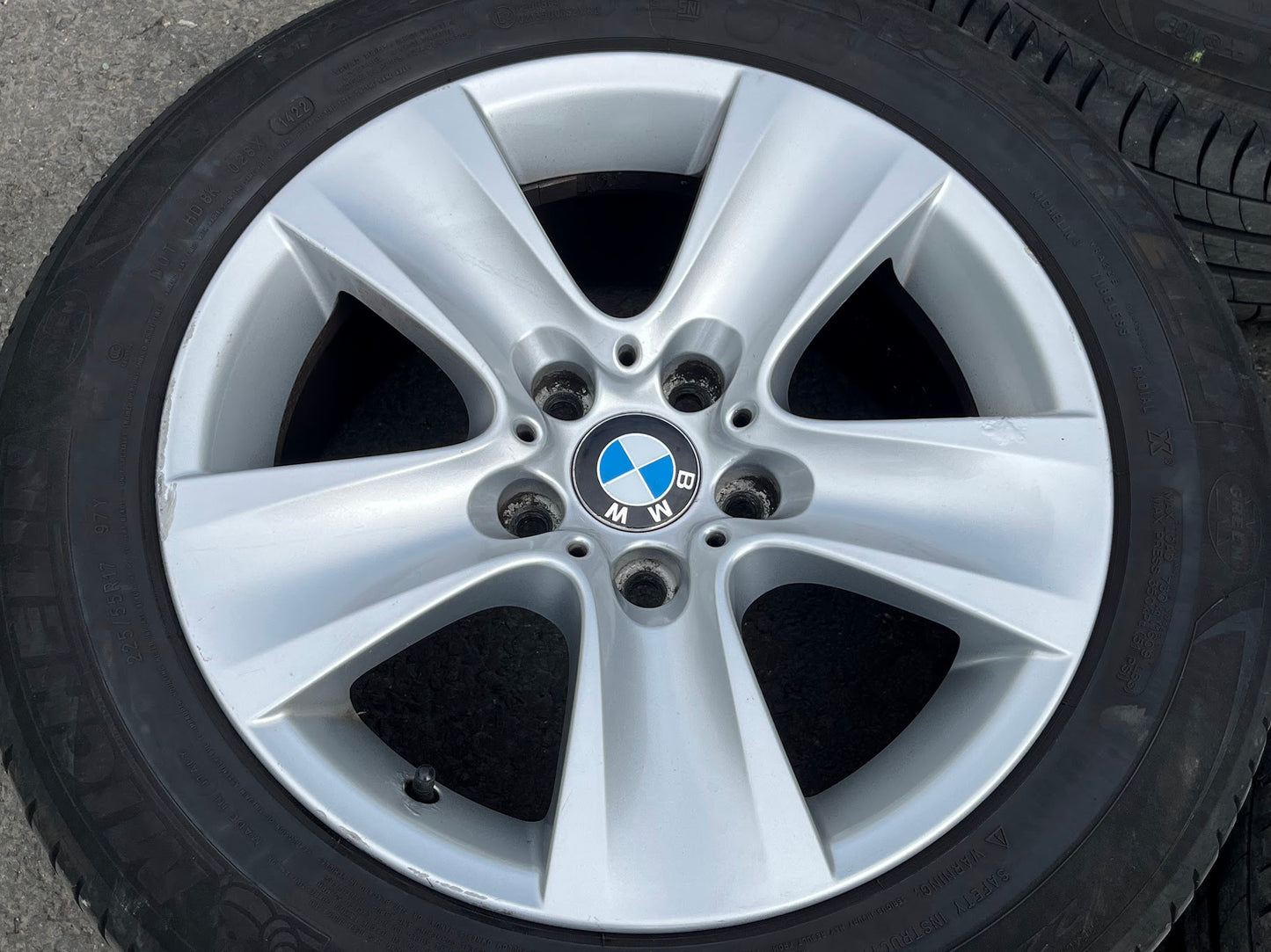 Genuine 17" BMW 5-Series F10/F11 Alloy Wheels & Michelin Tyres 5x120 - Autosthetic