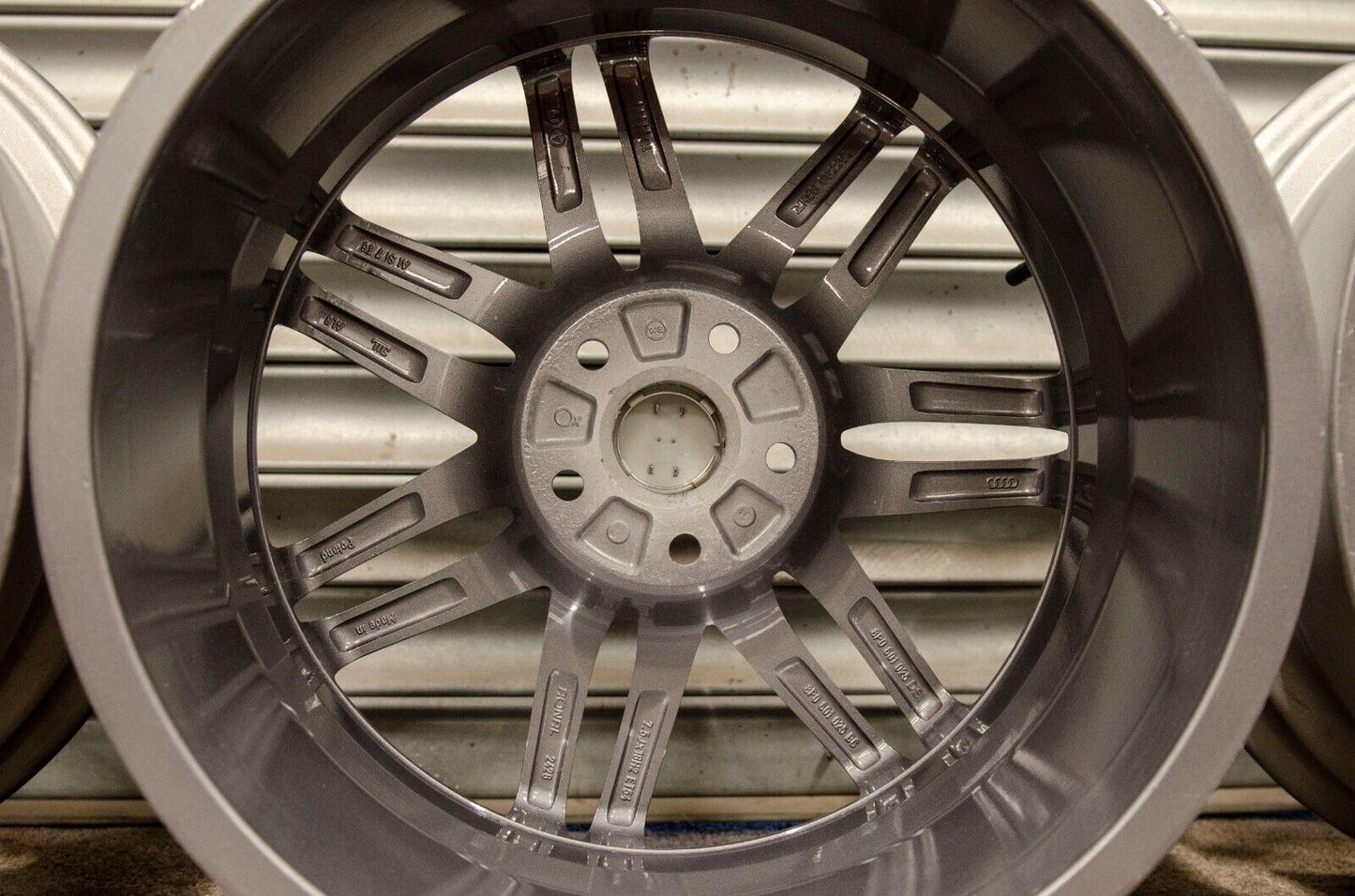 *Refurbished* Genuine 18" Audi A3 Le Mans Alloy Wheels 5x112 8P0601025BA - Autosthetic