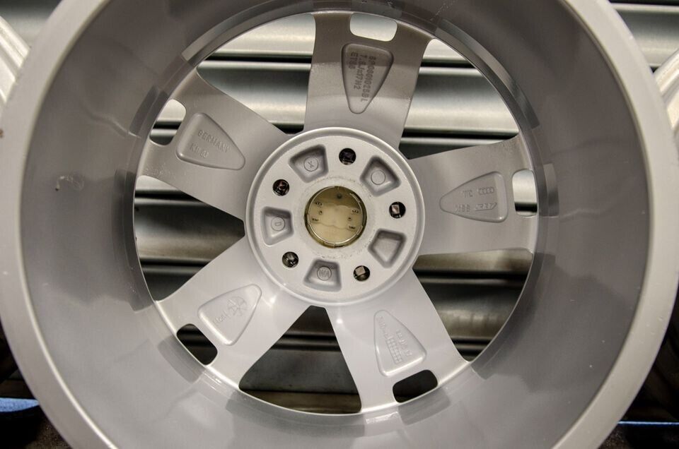 *Refurbished* Genuine 17" Audi A3 8P Alloy Wheels 5x112 8P0601025BL - Autosthetic