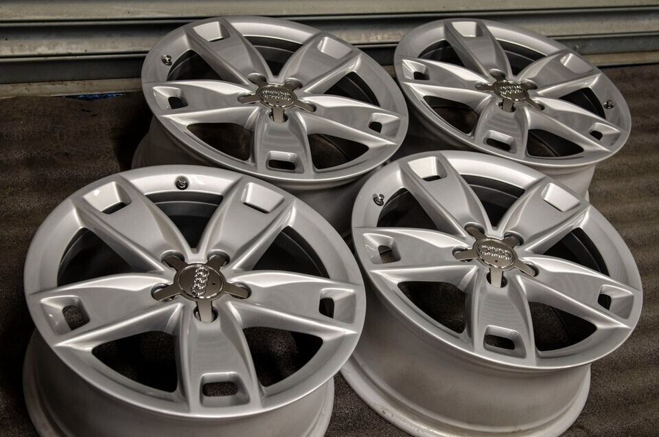 *Refurbished* Genuine 17" Audi A3 8P Alloy Wheels 5x112 8P0601025BL - Autosthetic