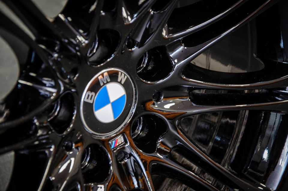 *Refurbished* Genuine 18" BMW MV2 3-Series E46/E90 135M Staggered Alloy Wheels - Autosthetic