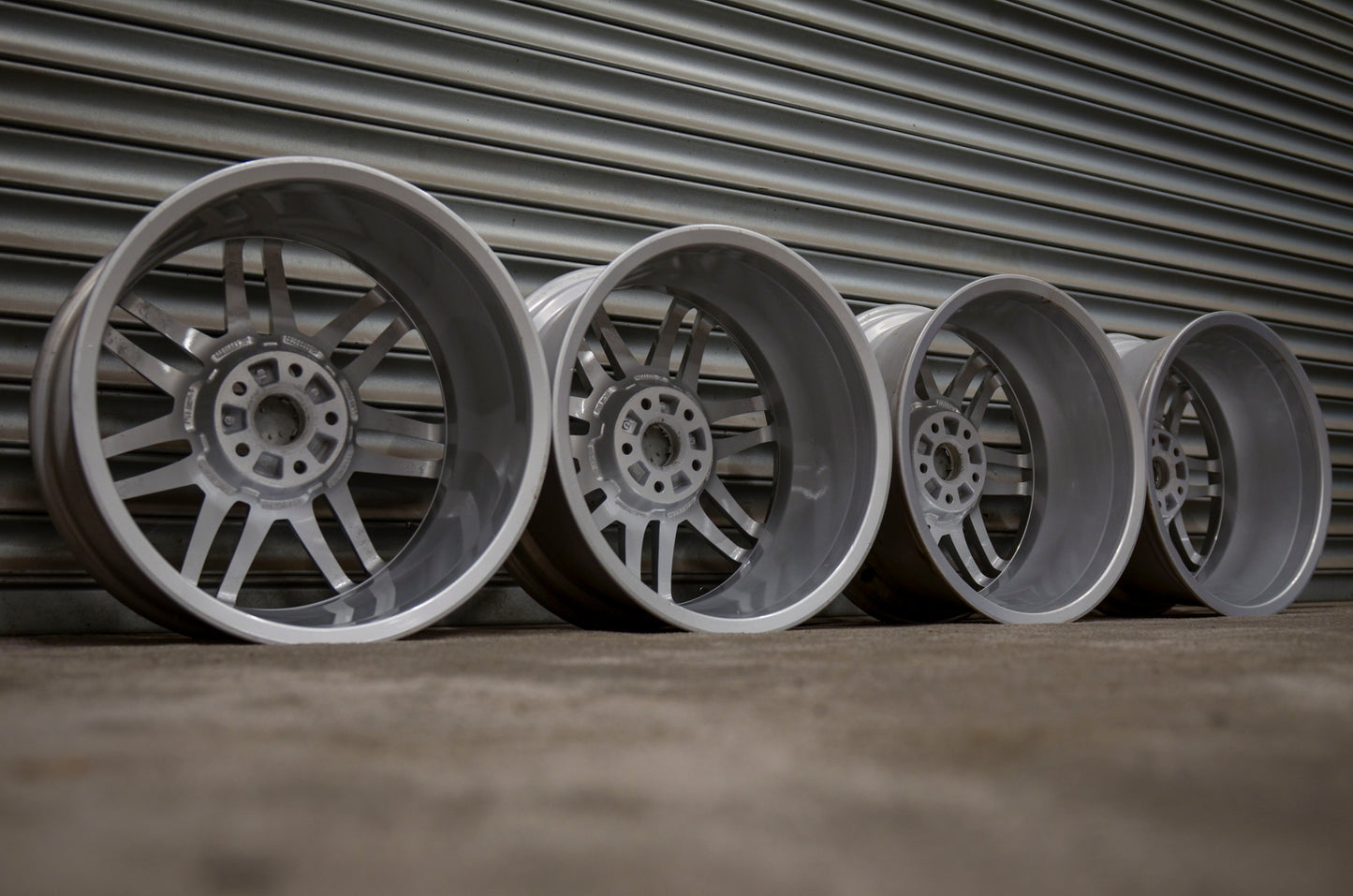 *Refurbished* Genuine 18" Audi A4 Le Mans Alloy Wheels 5x112 8E0601025BA - Autosthetic