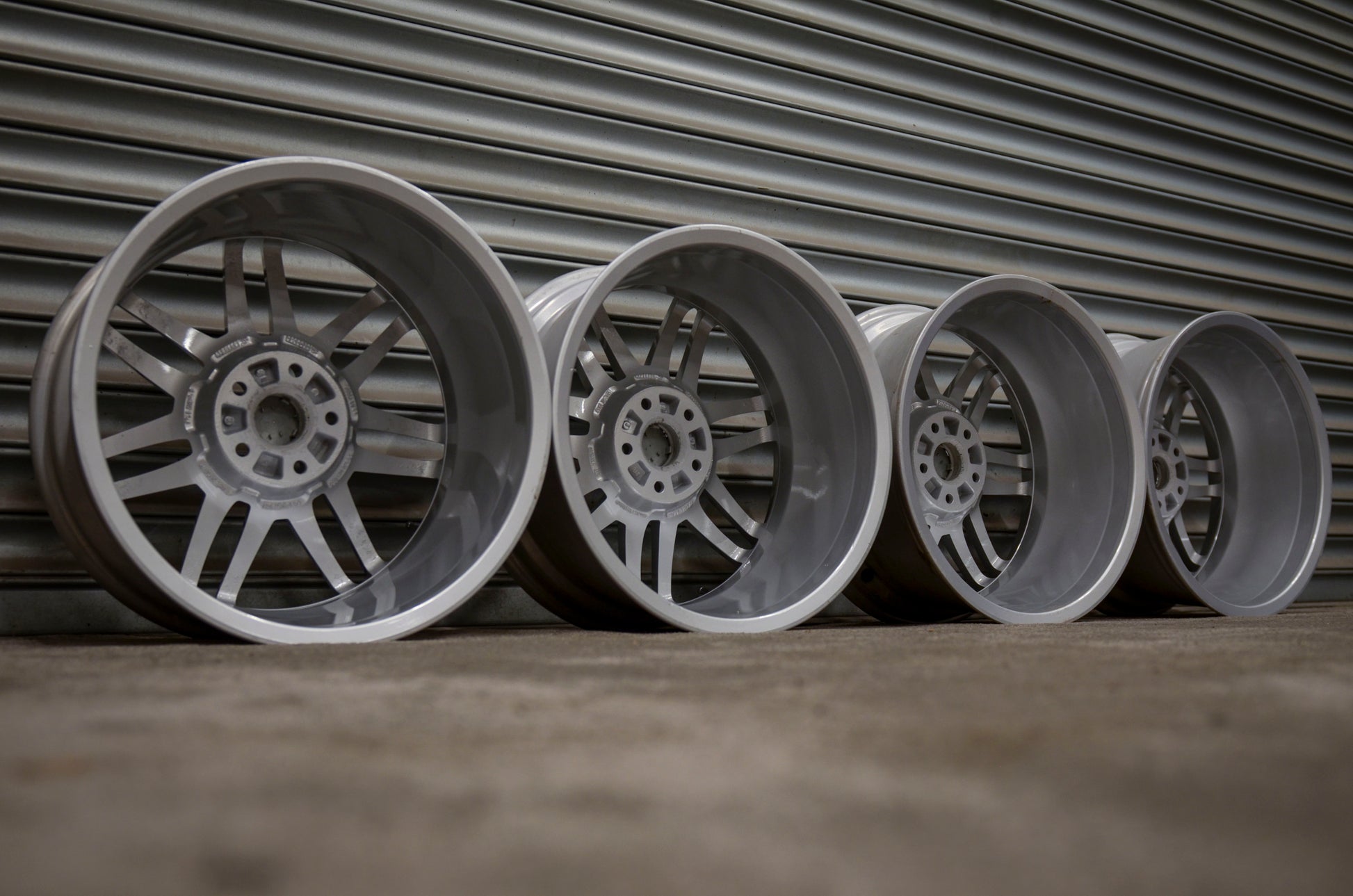 *Refurbished* Genuine 18" Audi A4 Le Mans Alloy Wheels 5x112 8E0601025BA - Autosthetic