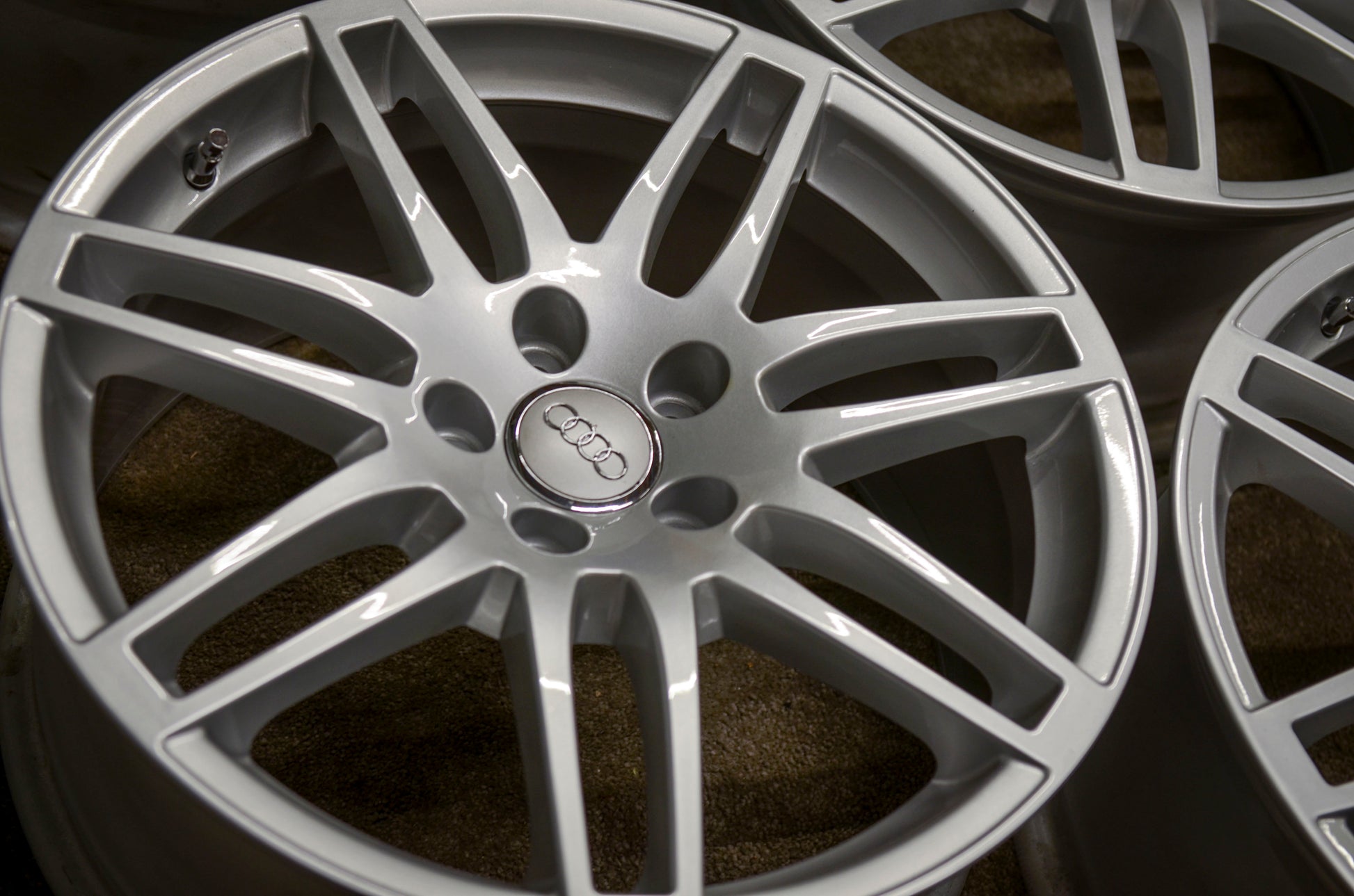 *Refurbished* Genuine 18" Audi A4 Le Mans Alloy Wheels 5x112 8E0601025BA - Autosthetic