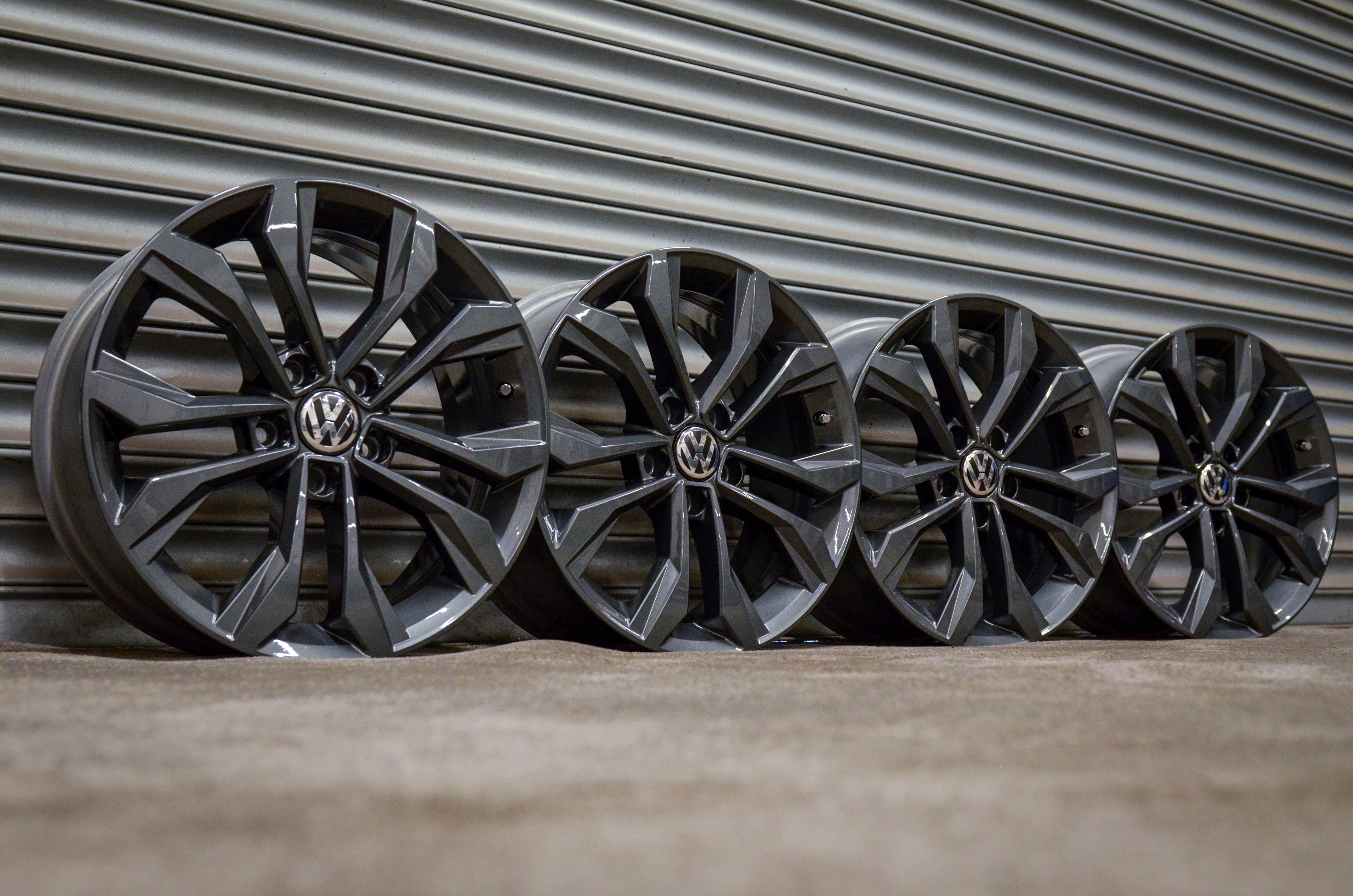 *Refurbished* Genuine 17