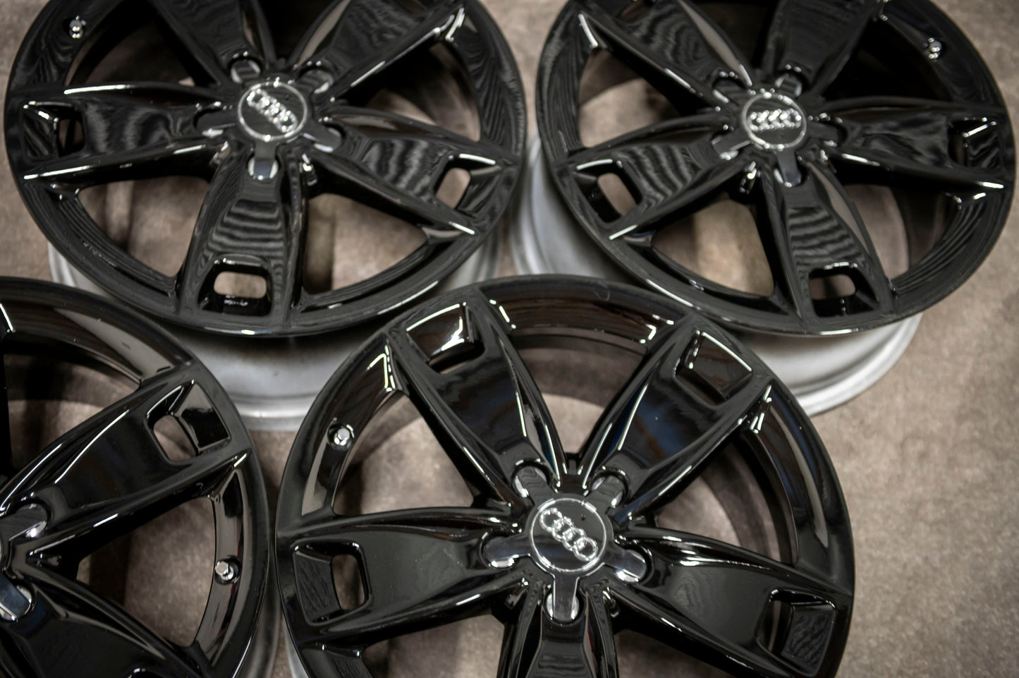 *Refurbished* Genuine 17" Audi A3 8P Alloy Wheels 5x112 8P0601025BL
