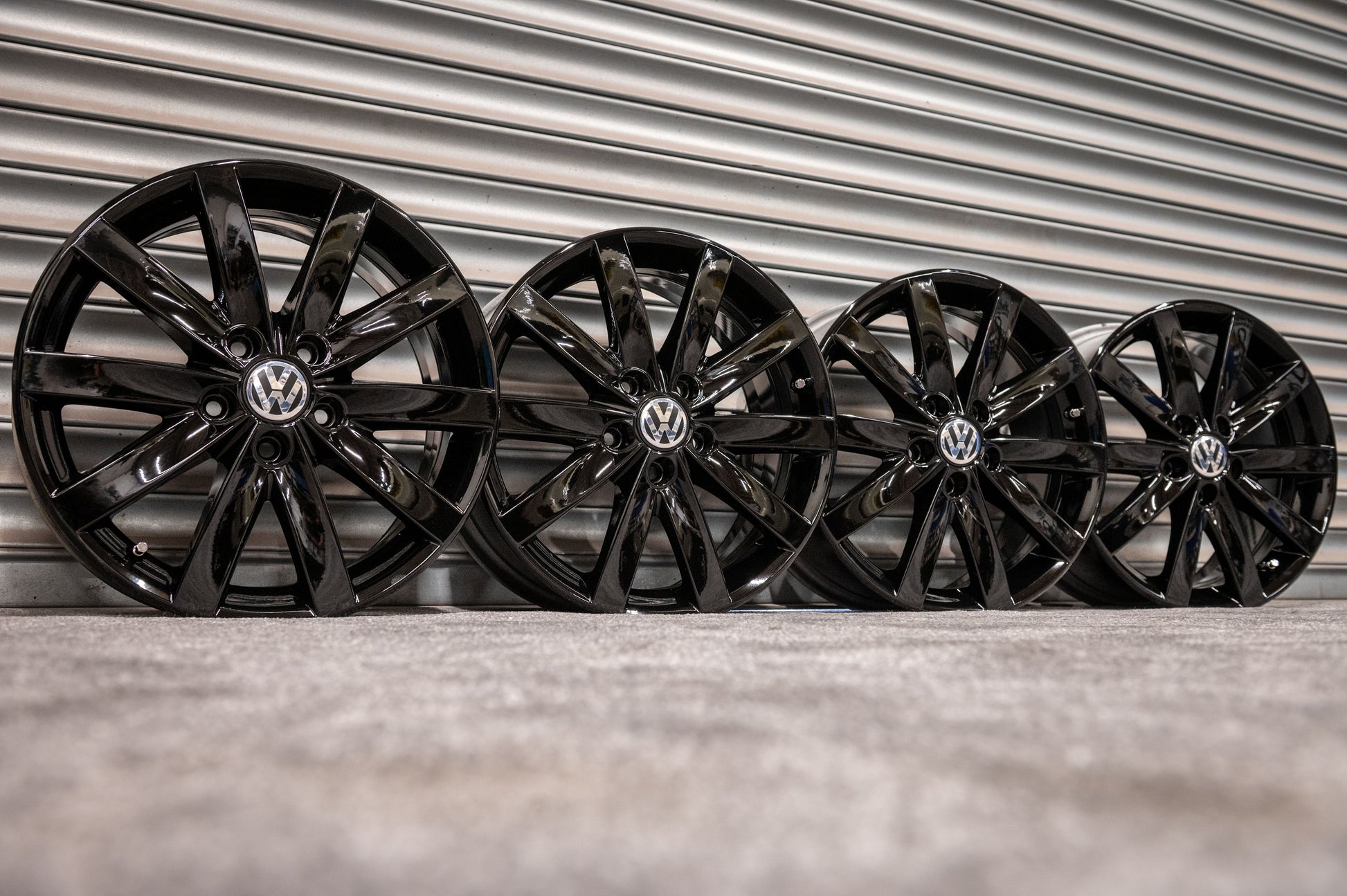 *Refurbished* Genuine 17" VW Golf Mk6 GT 'Porto' Alloy Wheels 5x112 5K0601025F - Autosthetic