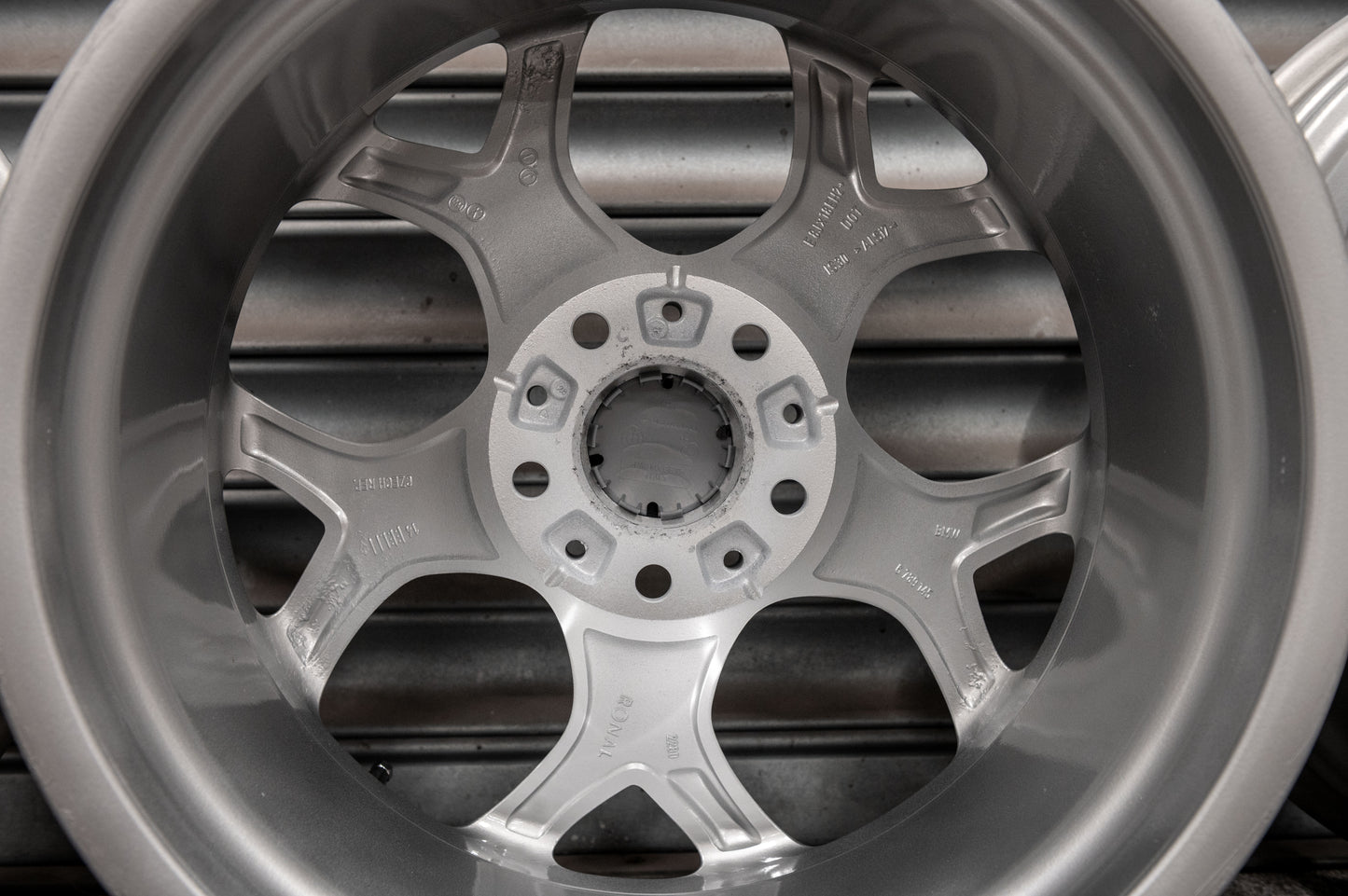 *Refurbished* Genuine 18" BMW X1 322M Alloy Wheels 5x120 E84 M-Sport