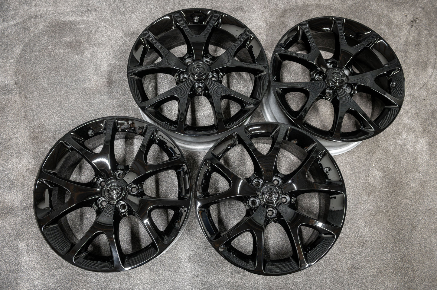 *Refurbished* Genuine Vauxhall Corsa/Astra VXR Alloy Wheels 5x110