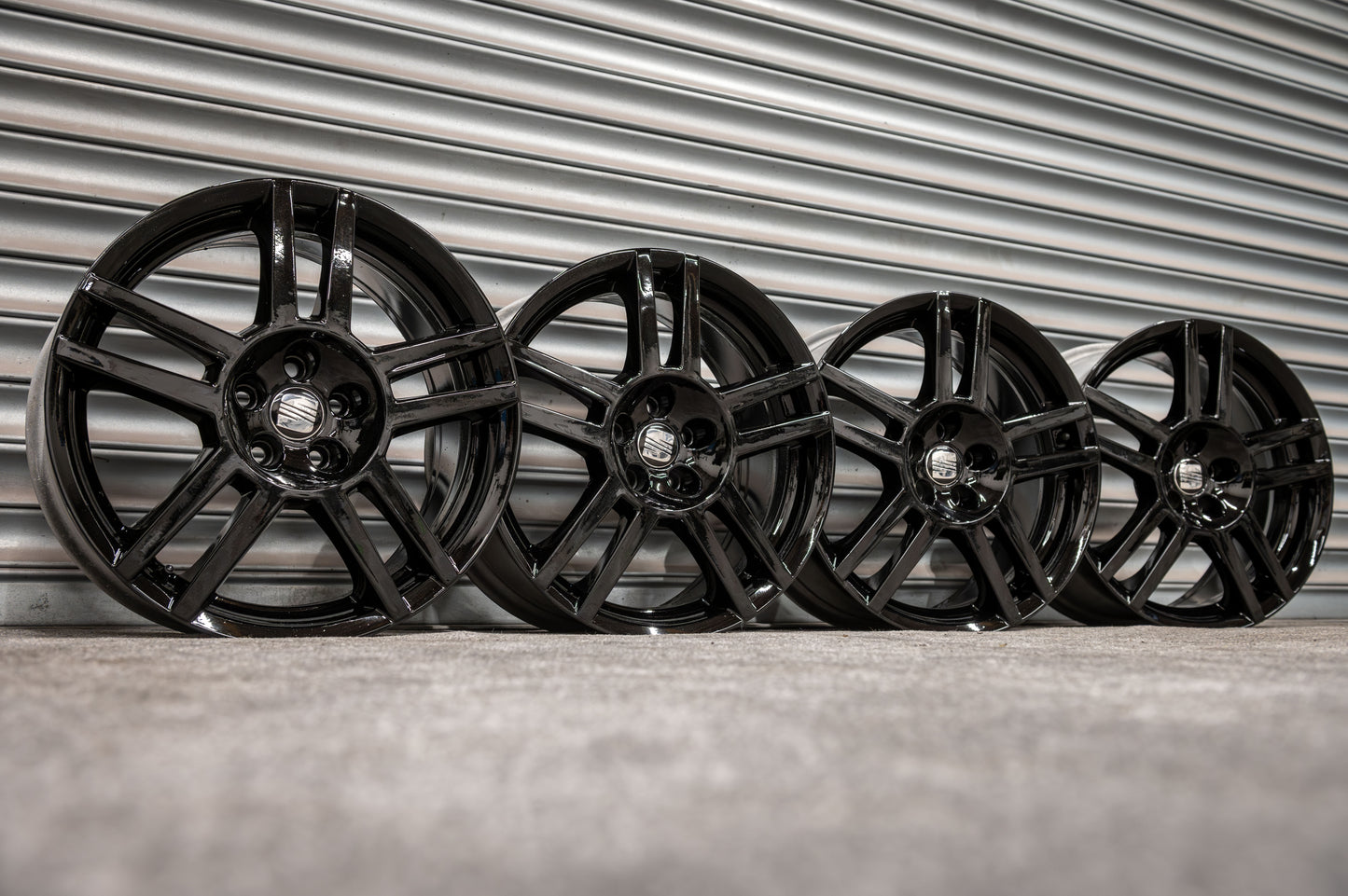 *Refurbished* Genuine 17" Seat Leon Cupra Alloy Wheels 5x100 1ML601025B