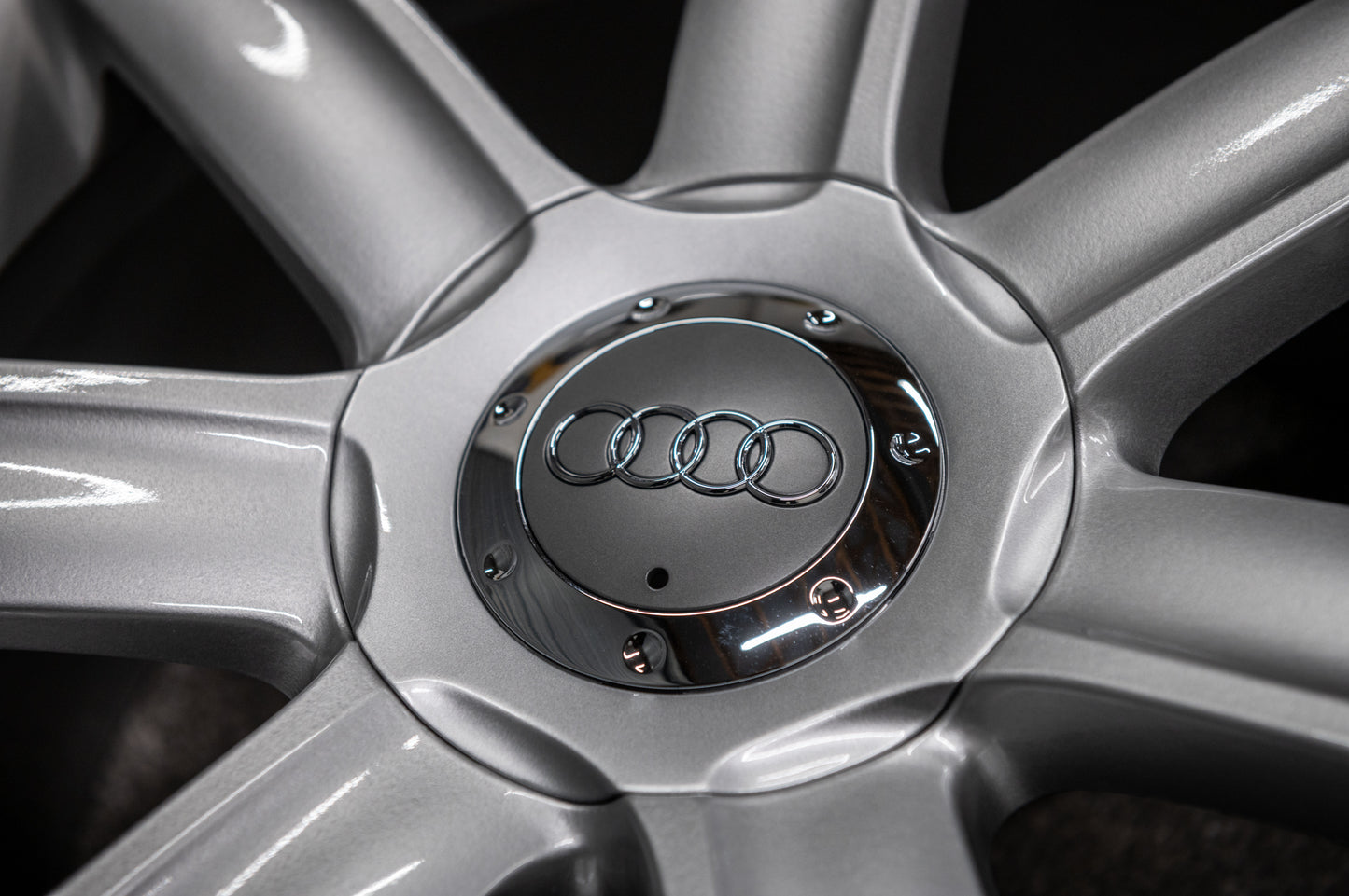 *Refurbished* Genuine 18" Audi TT Turbine Alloy Wheels 5x112 8J0601025AC