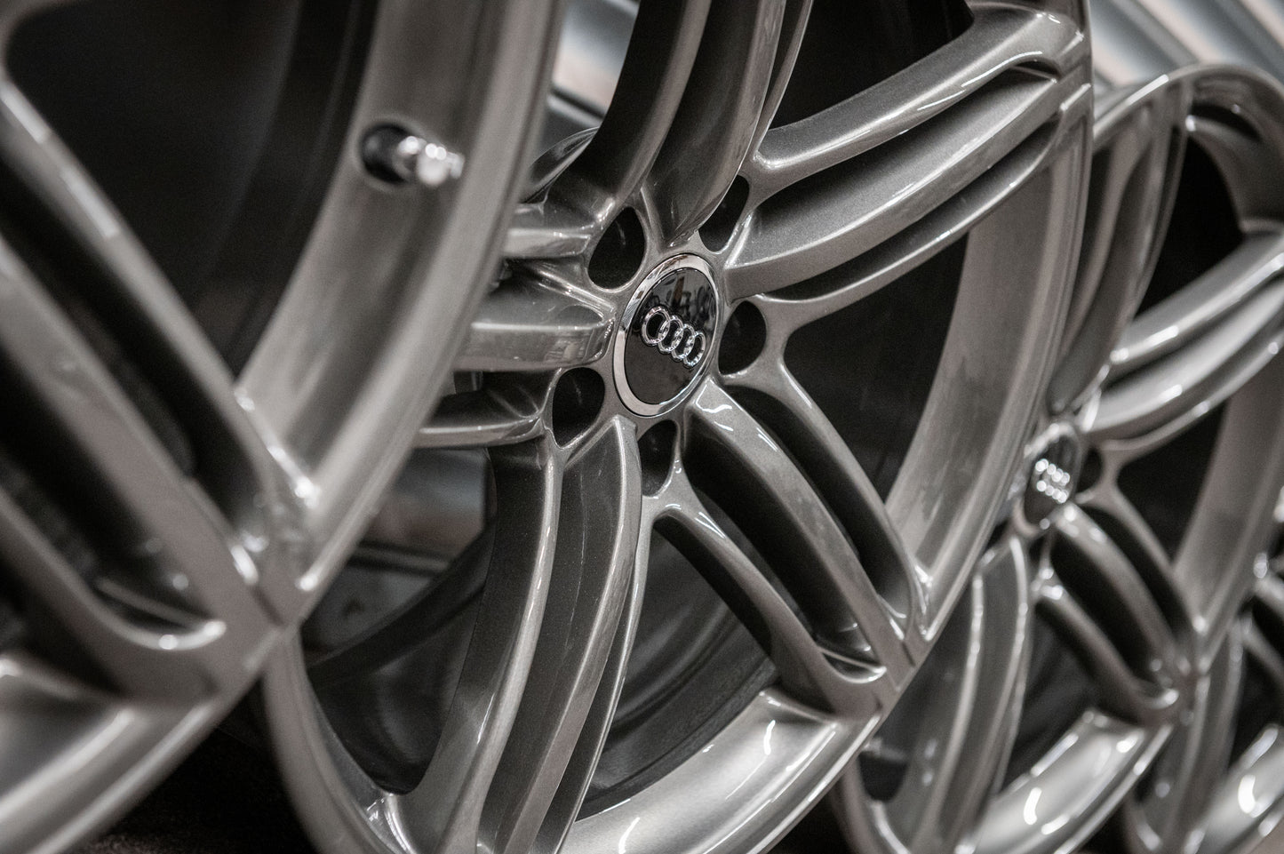 *Refurbished* Genuine 19" Audi A5/S5 Segment Peeler Speedline Wheels 5x112 8T0601025T