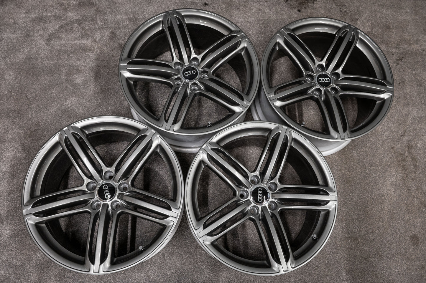 *Refurbished* Genuine 19" Audi A5/S5 Segment Peeler Speedline Wheels 5x112 8T0601025T