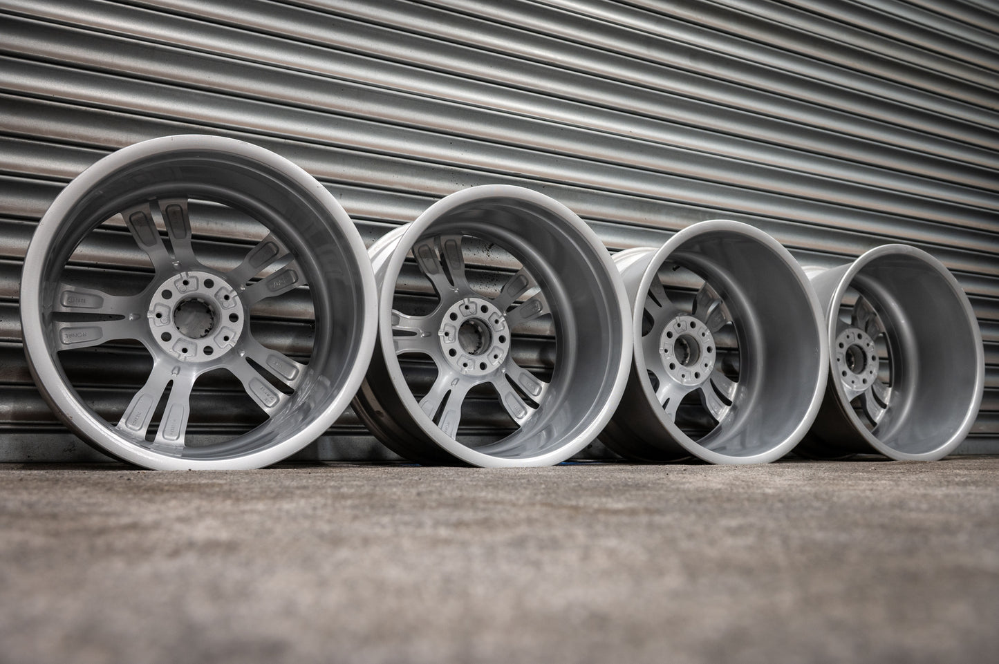 *Refurbished* Genuine 19" BMW X5/X6 467M Staggered Alloy Wheels 5x120 M-Sport - Autosthetic