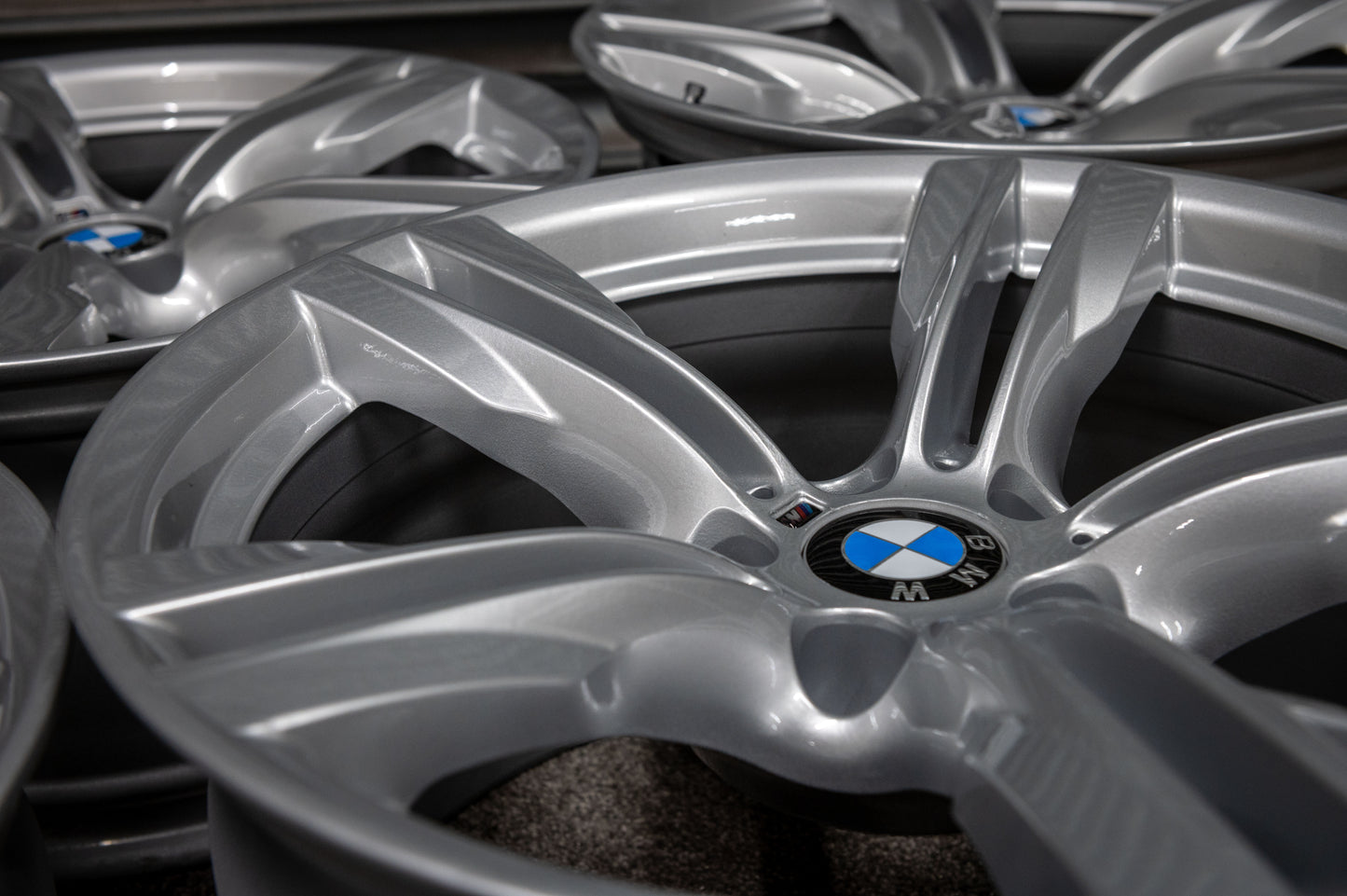 *Refurbished* Genuine 19" BMW X5/X6 467M Staggered Alloy Wheels 5x120 M-Sport - Autosthetic