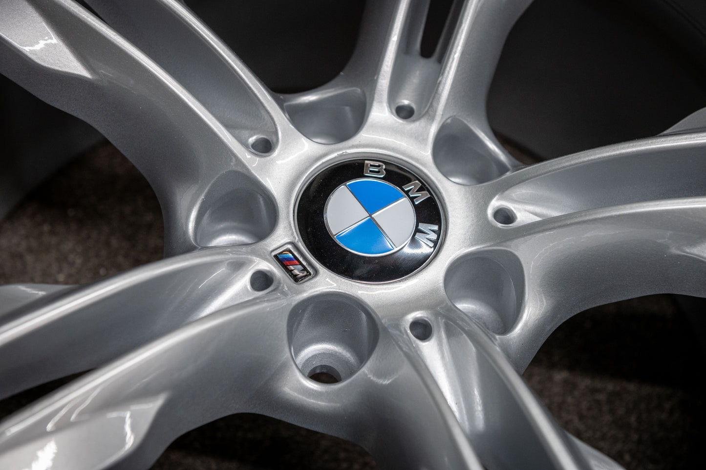 *Refurbished* Genuine 19" BMW X5/X6 467M Staggered Alloy Wheels 5x120 M-Sport - Autosthetic