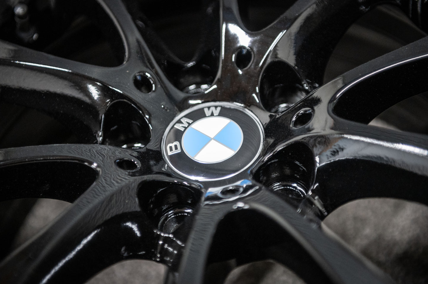 *Refurbished* Genuine 17" BMW 3-Series E90 V-Spoke 188M Staggered Alloy Wheels 5x120