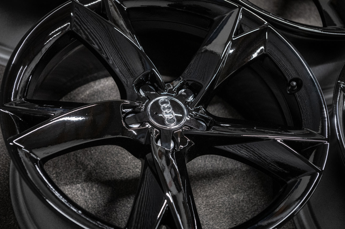 *Refurbished* Genuine 19" Audi A5/S5 S-Line Alloy Wheels 5x112