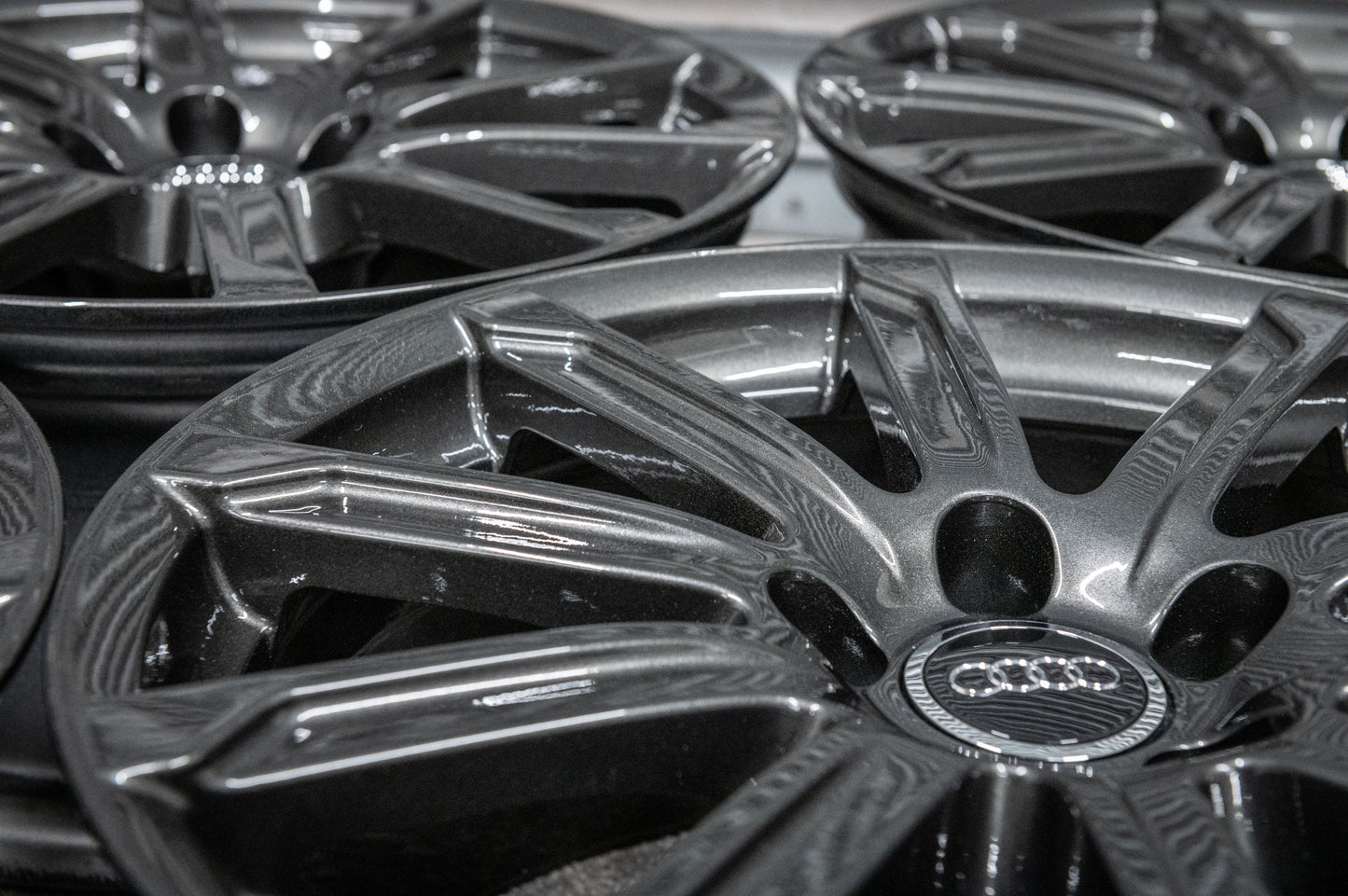 *Refurbished* Genuine 18" Audi A4/A6 S-Line Alloy Wheels 5x112 4F0601025DD - Autosthetic
