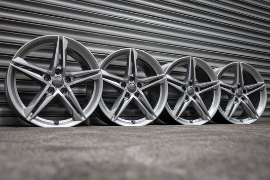 *Refurbished* Genuine 18" Audi A4/S4 Alloy Wheels 5x112 - Autosthetic