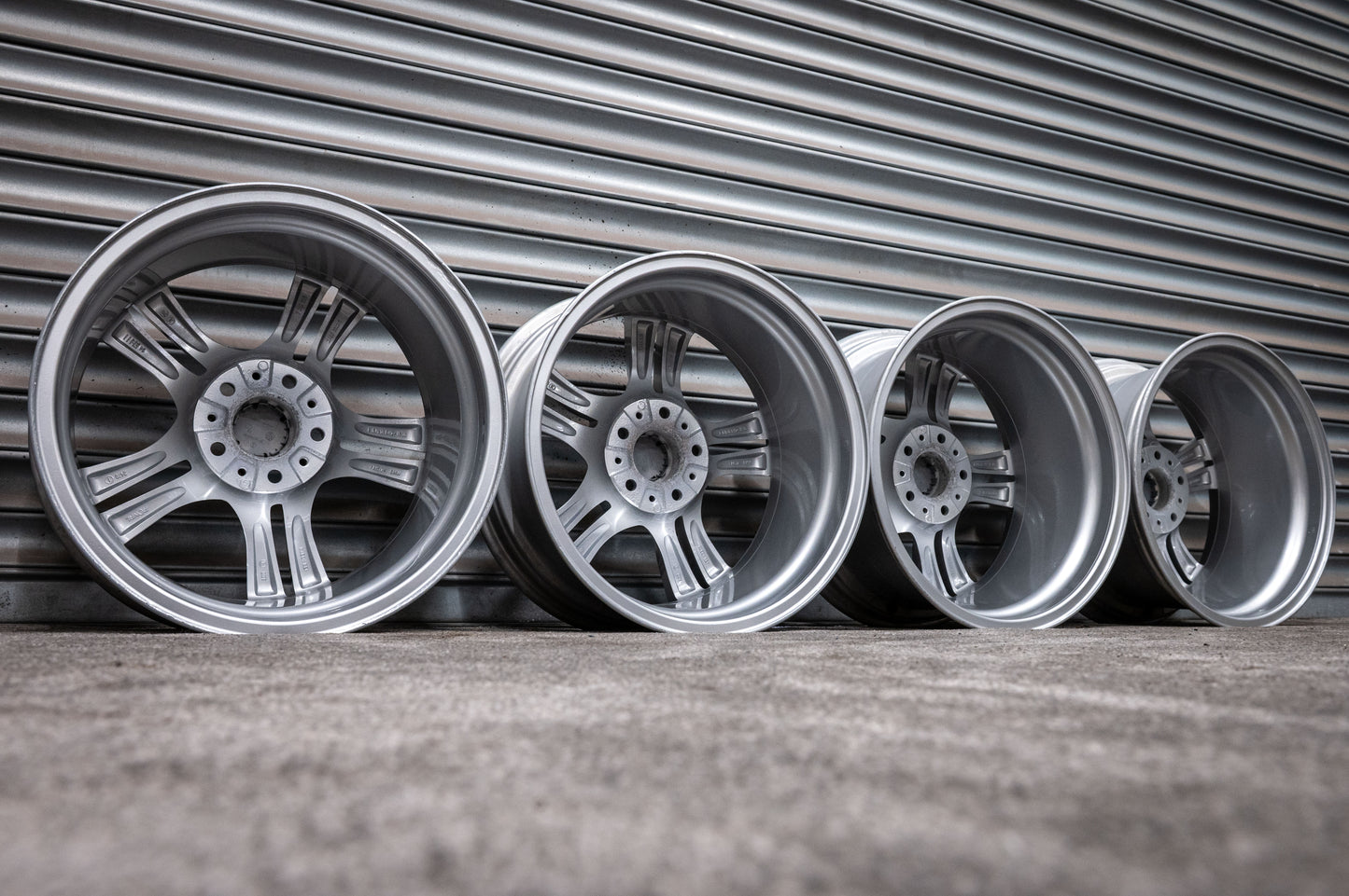 *Refurbished* Genuine 18" BMW X1 Staggered Alloy Wheels & Tyres 5x120