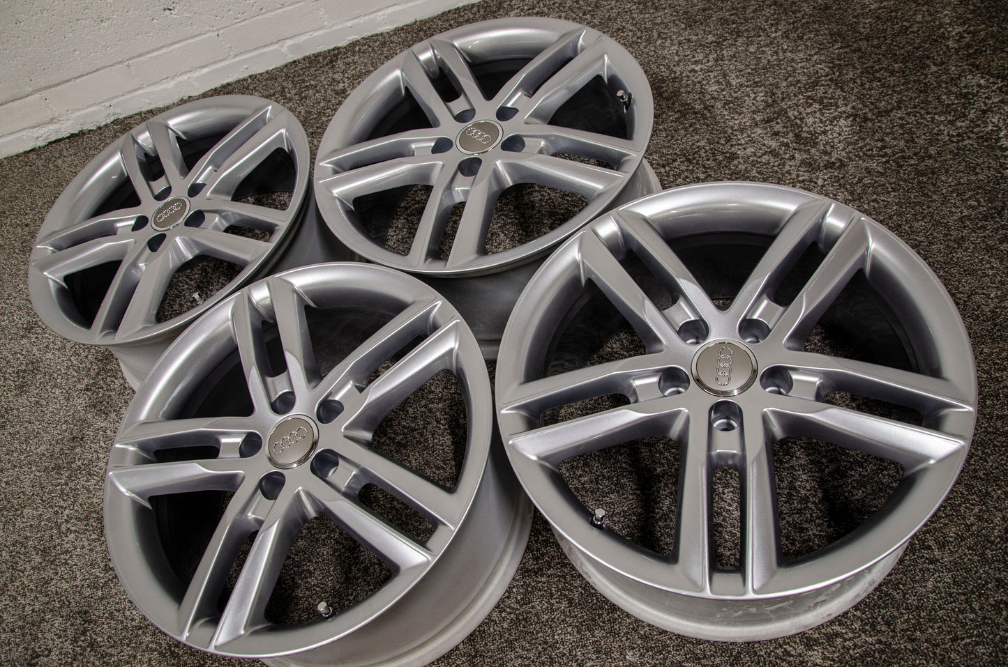 *Refurbished* Genuine 18" Audi TT Mk2 S-Line Alloy Wheels 5x112 9J VW - Autosthetic