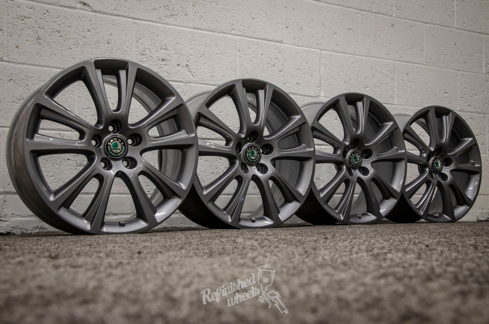 *Refurbished* Genuine 18" Skoda Octavia VRS Alloy Wheels 5x112 1Z0601025M - Autosthetic