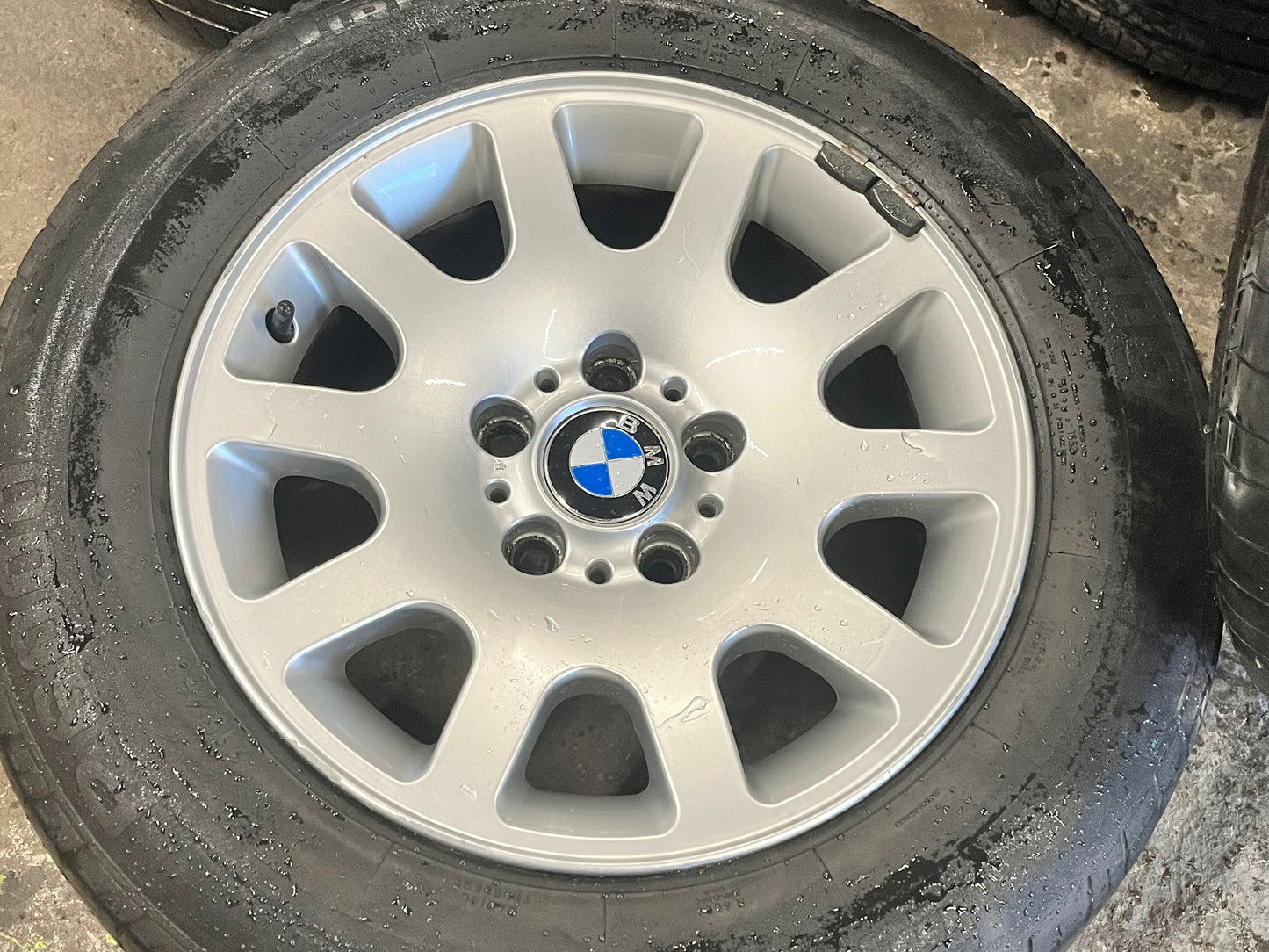 Genuine 16" BMW 7-Series E38 Alloy Wheels Rims & Tyres 5x120