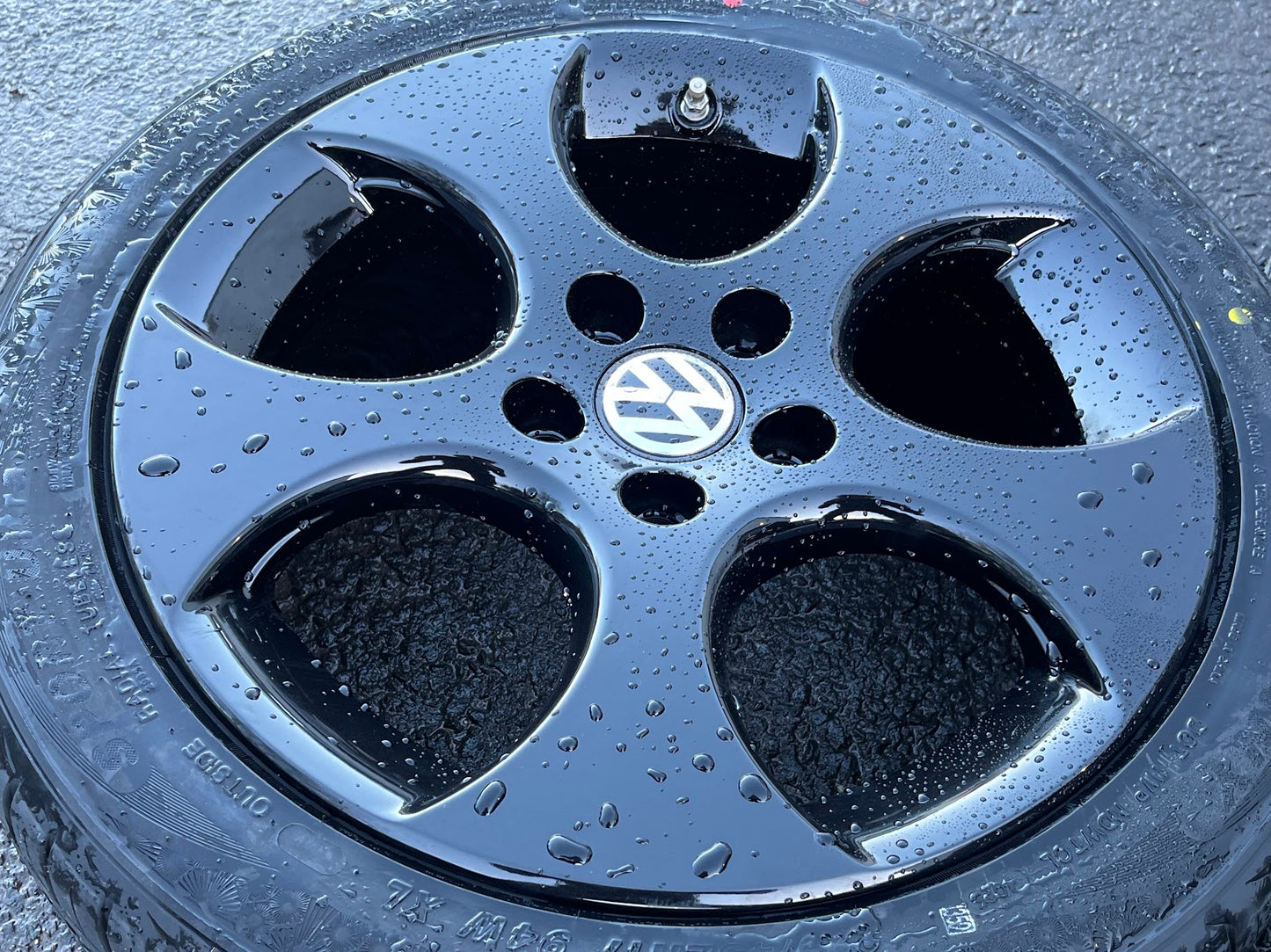 *Refurbished* Genuine 17" VW Monza Alloy Wheels & Tyres 5x112 Golf/Caddy 1K0601025AC