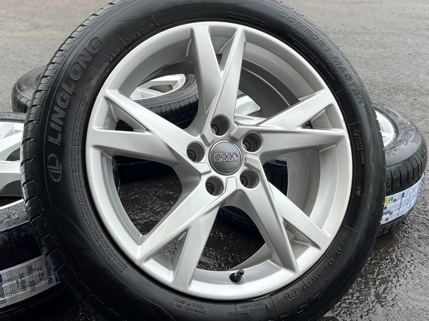 Genuine 17" Audi A4 Alloy Wheels & Tyres 5x112