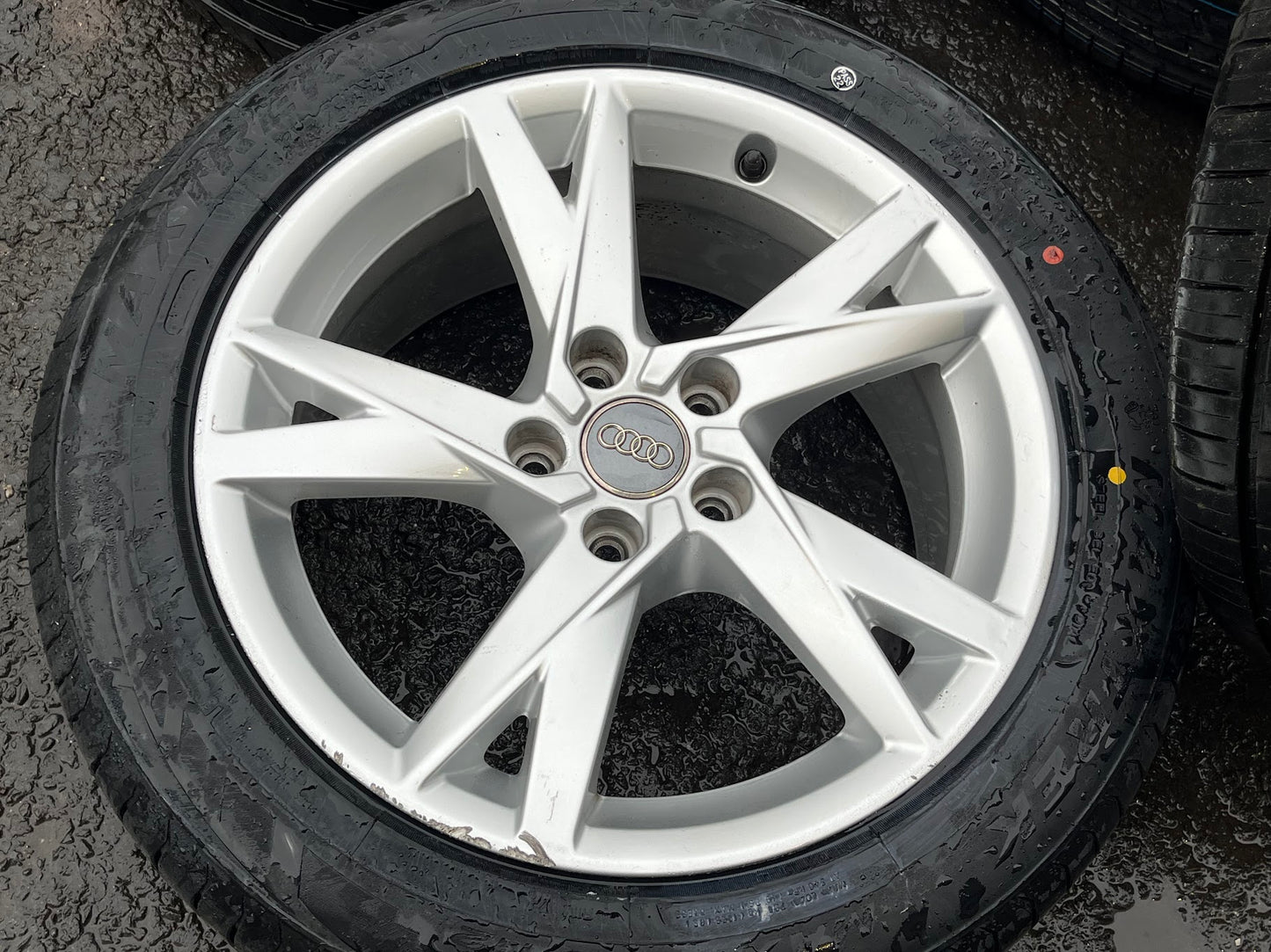 Genuine 17" Audi A4 Alloy Wheels & Tyres 5x112
