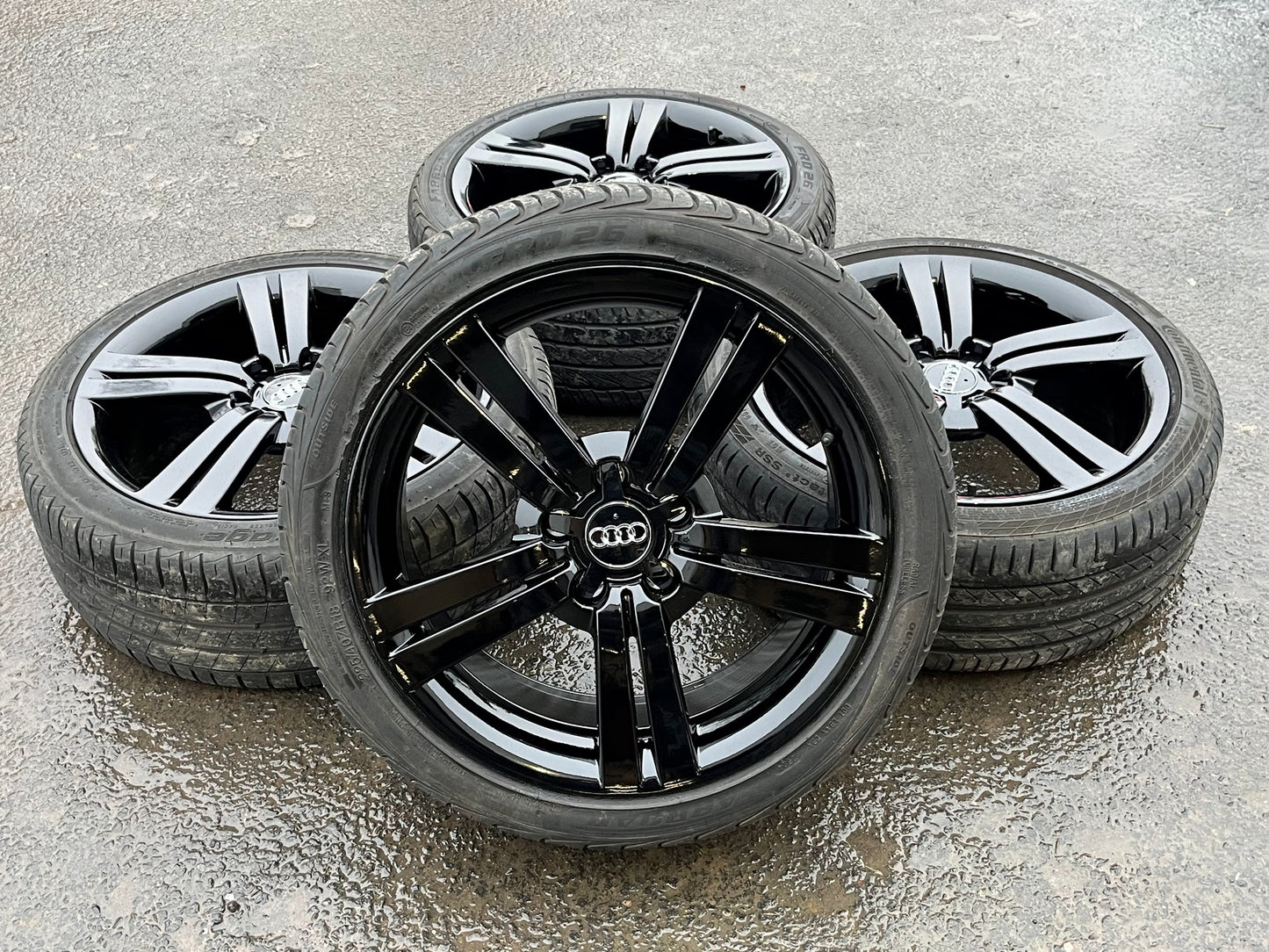 *Refurbished* Genuine 18" Audi/Seat/VW Alloy Wheels & Tyres 5x112 - Autosthetic