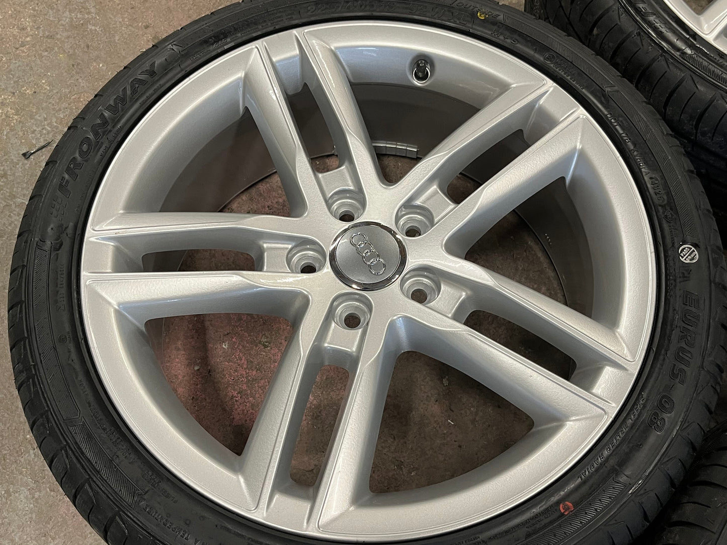 *Refurbished* Genuine Audi A3 Alloy Wheels & Brand New Tyres 5x112 - Autosthetic