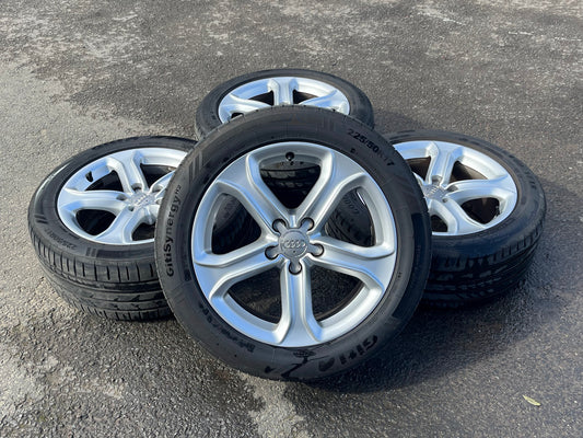 Genuine 17" Audi A5 Alloy Wheels & Tyres 5x112 Excellent Condition Goodyear